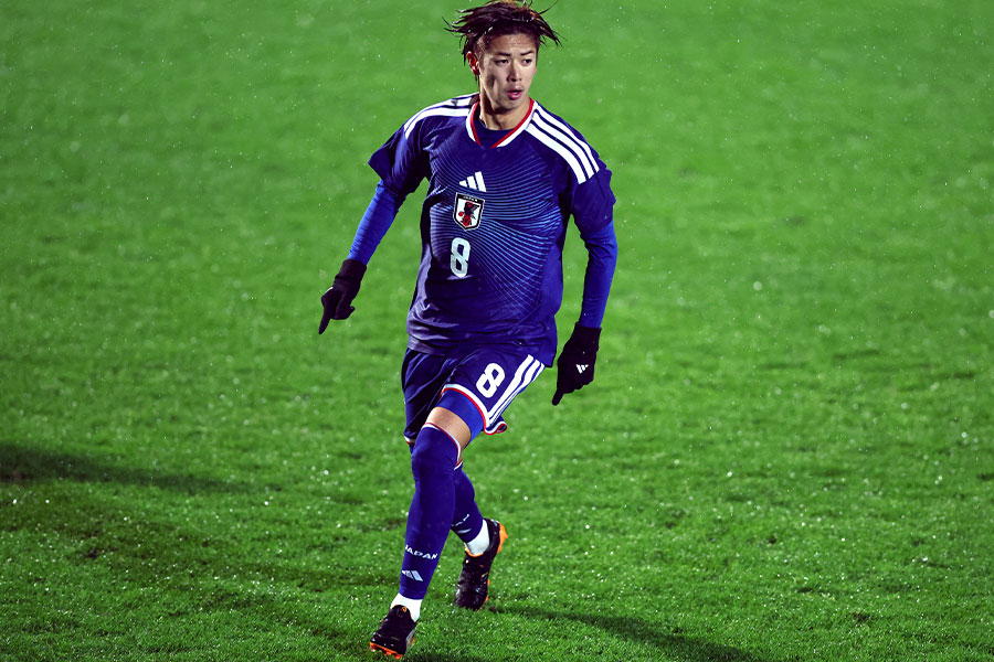 U-23日本代表の大関友翔【写真：PA Images/アフロ】