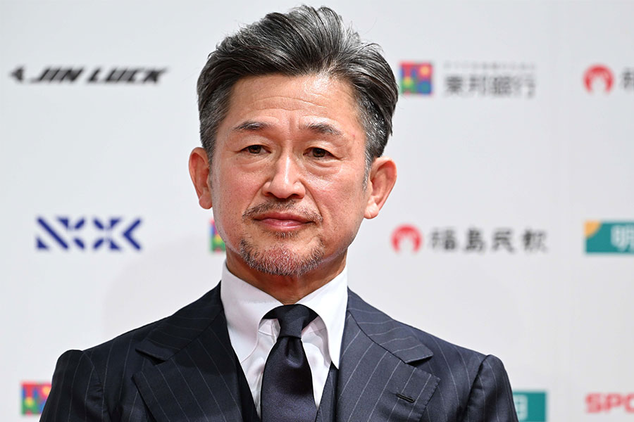 福島ユナイテッドFCに加入する三浦知良【写真：徳原隆元】