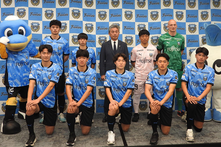 川崎の新体制発表会が行われた【写真：FOOTBALL ZONE編集部】