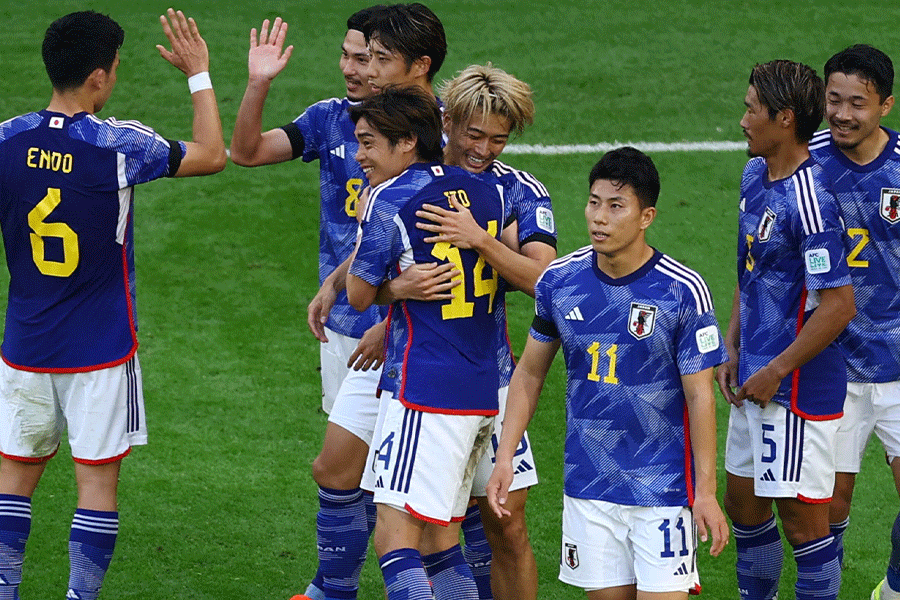 ベトナム戦はまさかの打ち合いの展開に【写真:ロイター】