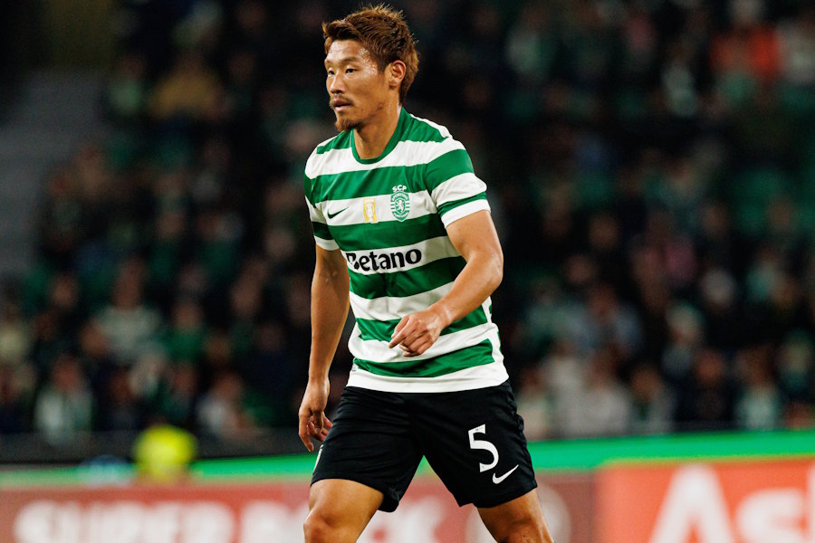 今冬はスポルティング残留と伝えられた守田【写真:アフロ】