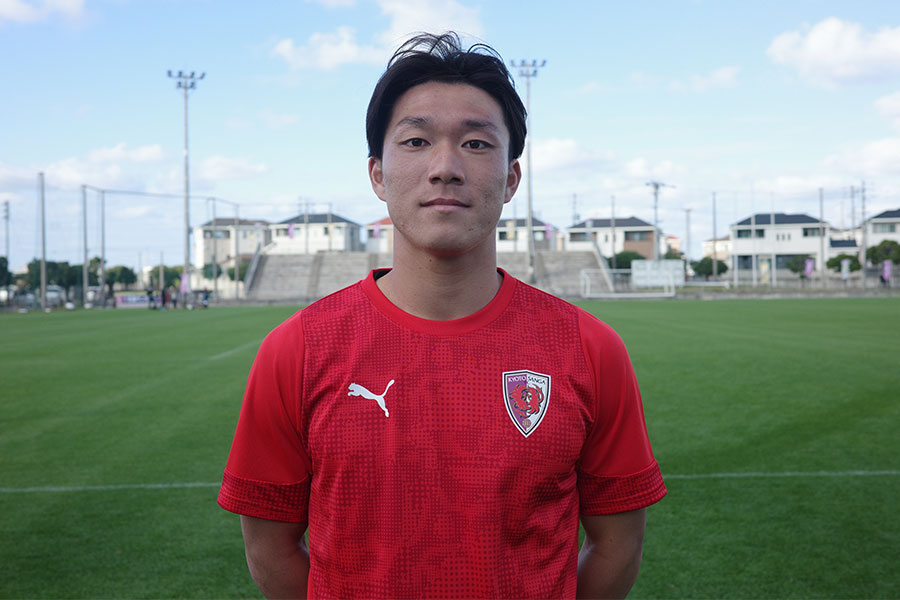 自身初のJ1に挑む石田侑資【写真：FOOTBALL ZONE編集部】