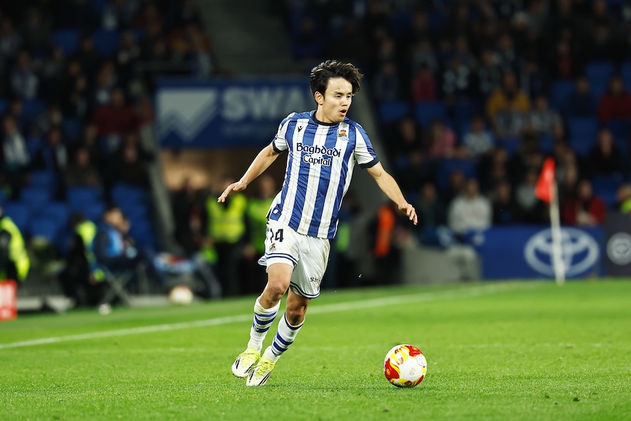 バルサ戦で躍動の久保建英【写真：ムツ・カワモリ/アフロ】