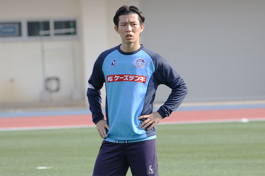 今季から10番を背負う渡邉新太【写真：FOOTBALL ZONE編集部】