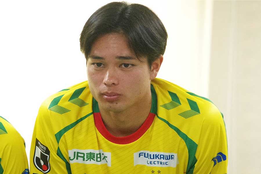 ジェフユナイテッド千葉に完全移籍で加入した石尾陸登【写真：藤江直人】