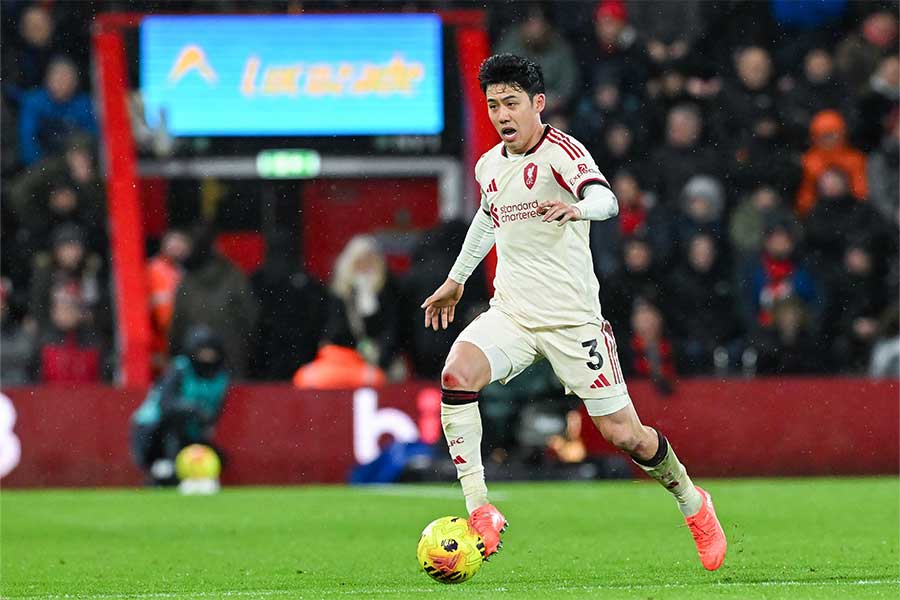 リバプールの遠藤航が実践復帰【写真:REX/アフロ】