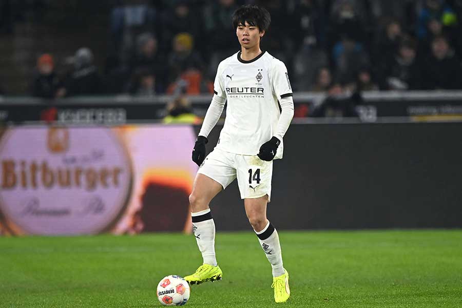 ボルシアMGの高井幸大【写真：アフロ】