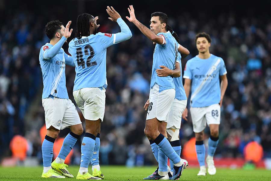 マンチェスター・シティのユニフォームが話題【写真：ロイター/アフロ】