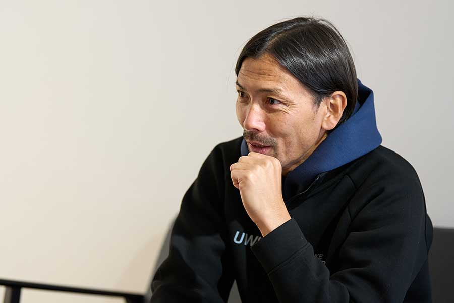 鈴木隆行氏が優勝した2004年アジアカップの激闘を振り返った【写真:近藤俊哉】