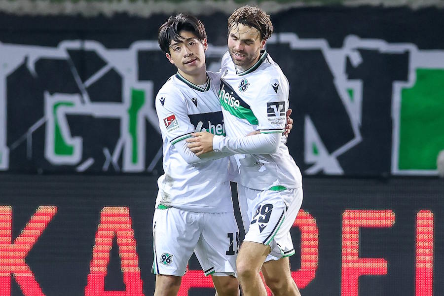 ハノーファーの横田大祐【写真：アフロ】