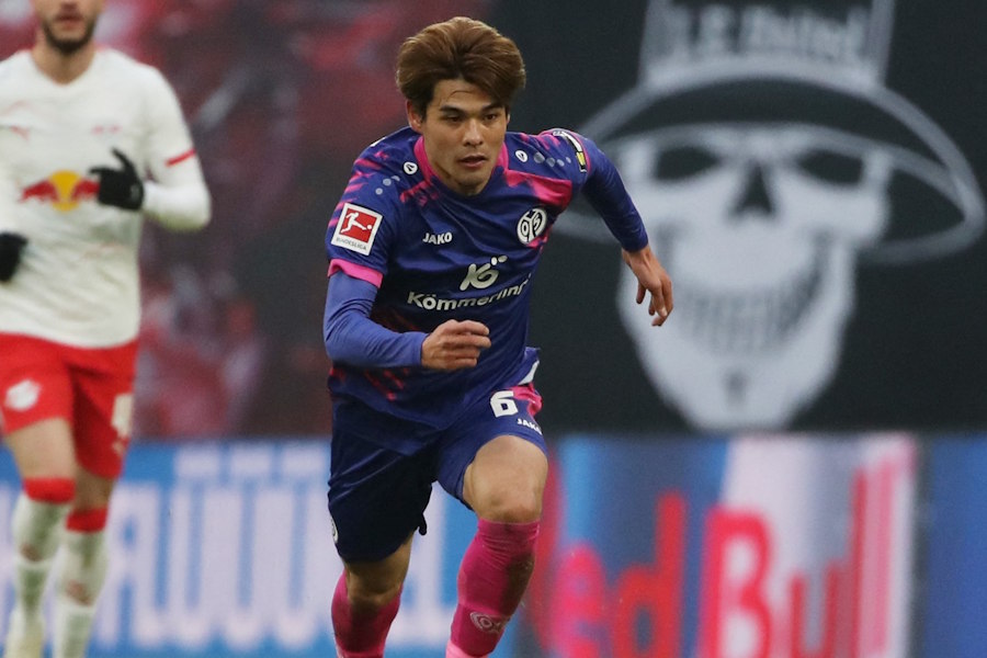 佐野海舟の守備が話題【写真:ロイター】