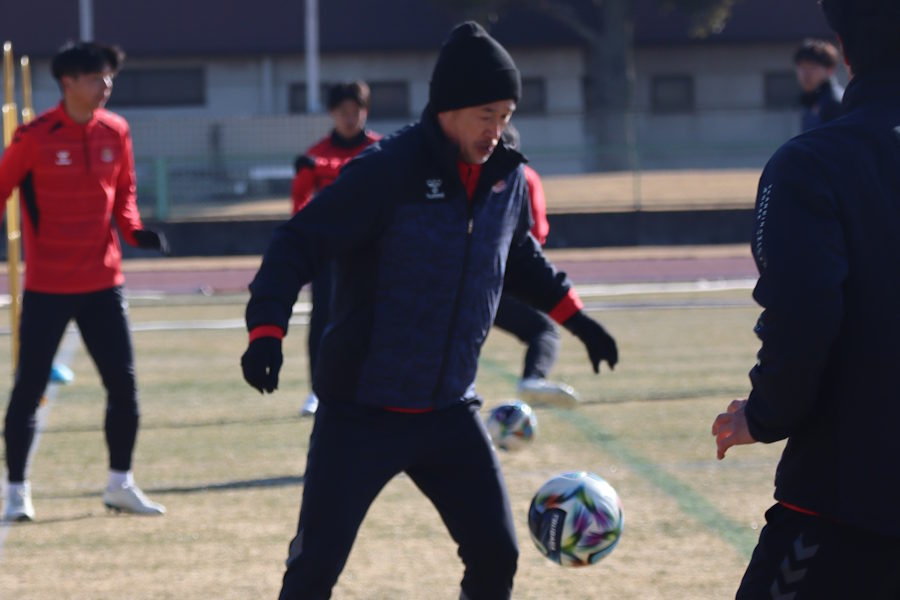 開幕を前に順調な仕上がりをみせるJ3福島のFWカズ【写真：荻島弘一】