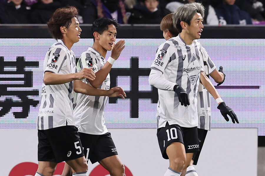 京都と神戸が対戦【写真：柳瀬心祐】