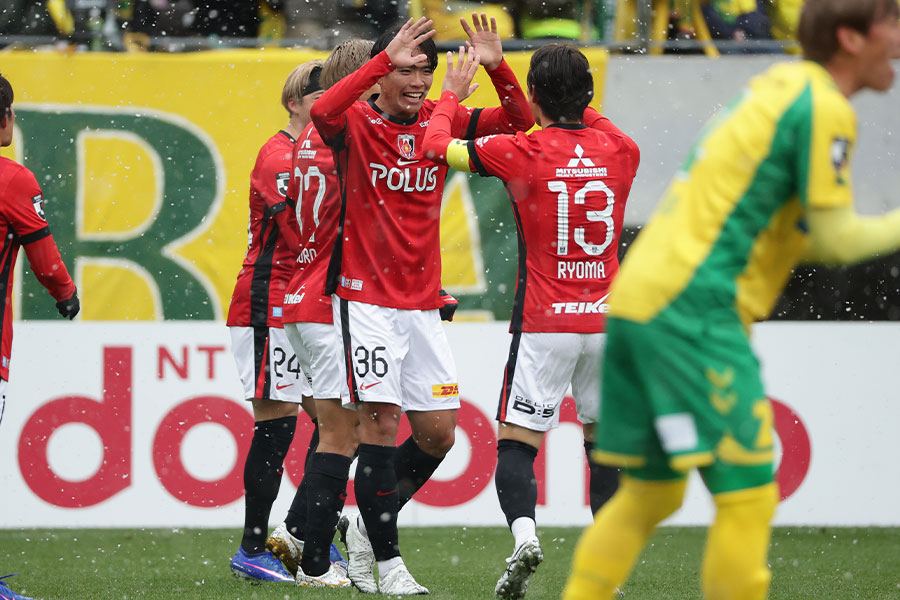 肥田野蓮治が追加点を決めて勝利に貢献した【写真：Getty Images】