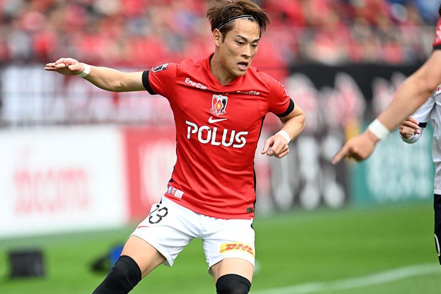 今季から浦和のキャプテンを務める渡邊凌磨【写真：徳原隆元】