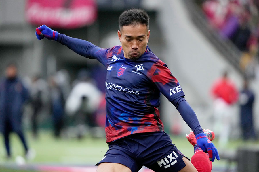 鹿島戦に先発出場した長友佑都【写真：増田美咲】