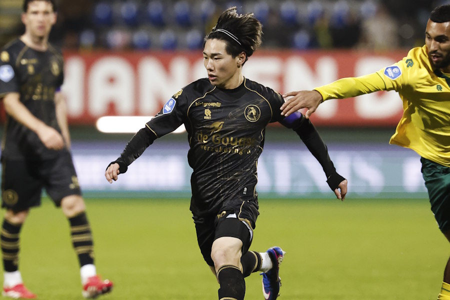 三戸舜介がアシストを記録【写真：ANP Photo/アフロ】