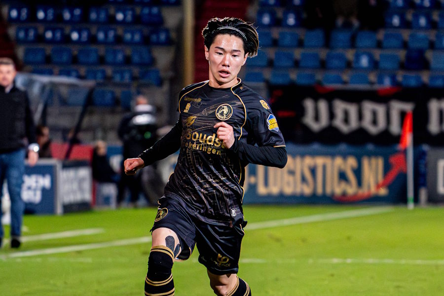 三戸舜介がアシストを記録【写真：アフロ】