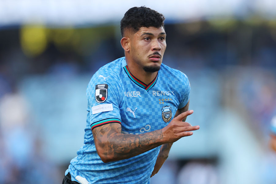 エリソンが柏戦でハットトリック【写真：YUTAKA/アフロスポーツ】