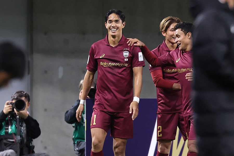 FCソウル戦で衝撃ゴールを決めた武藤嘉紀【写真：AFC】