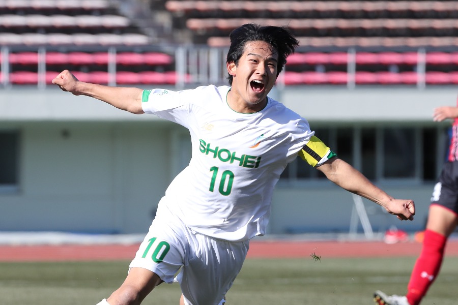 昌平高時代の須藤直輝【写真：産経新聞社】