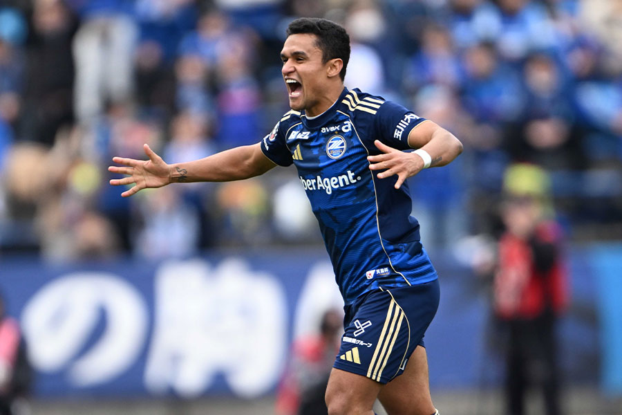 水戸戦でゴールを決めたエリキ【写真:徳原隆元】