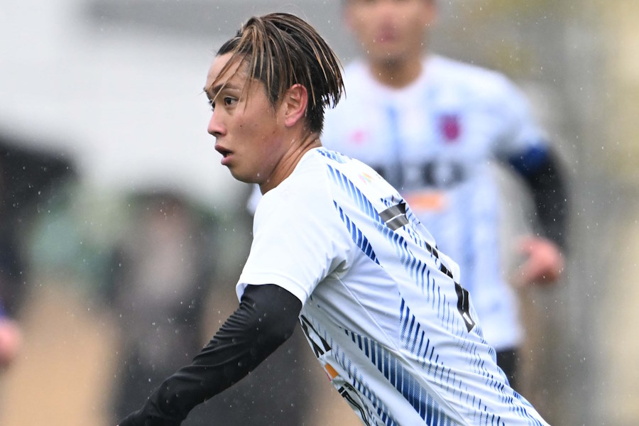 今季FC東京でプレーする荒木遼太郎【写真：徳原隆元】