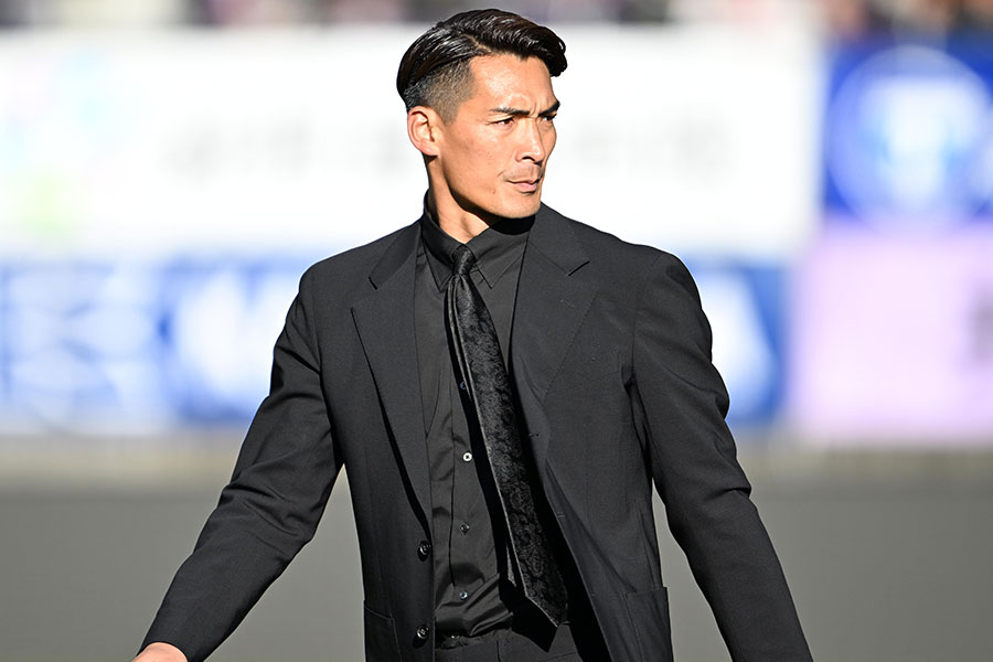 槙野智章監督の振る舞いに注目【写真：徳原隆元】