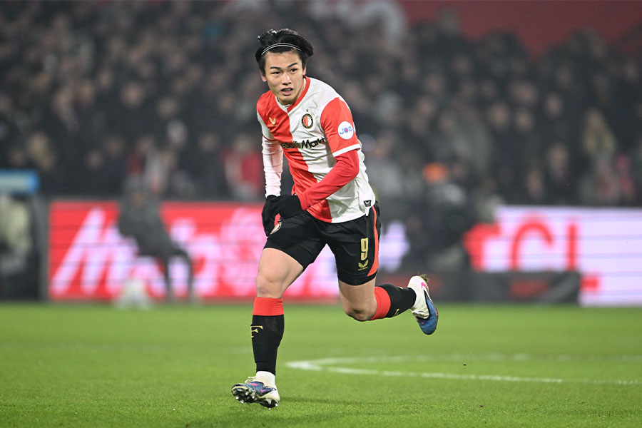 上田綺世はノーゴールに終わった【写真：アフロ】