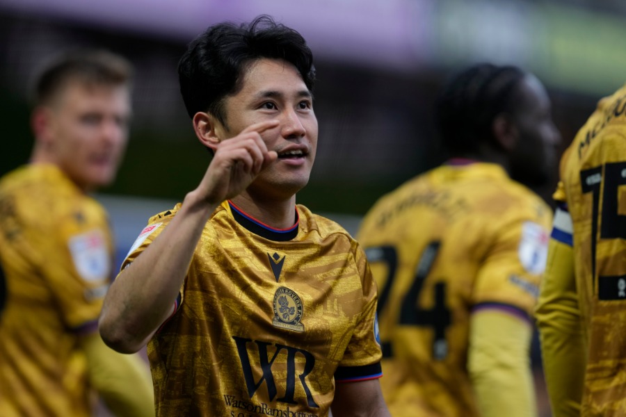 ブラックバーンMF森下龍矢が躍動【写真：REX/アフロ】