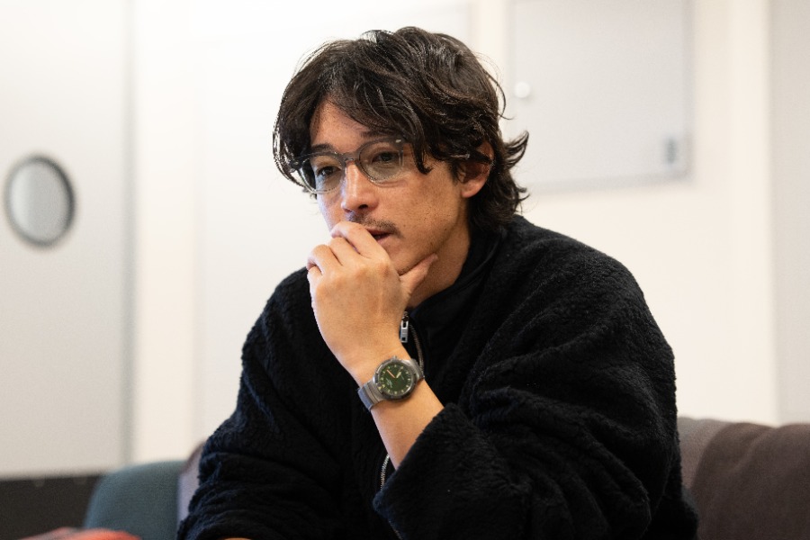 独占インタビューに応じた西大伍氏【写真：増田美咲】
