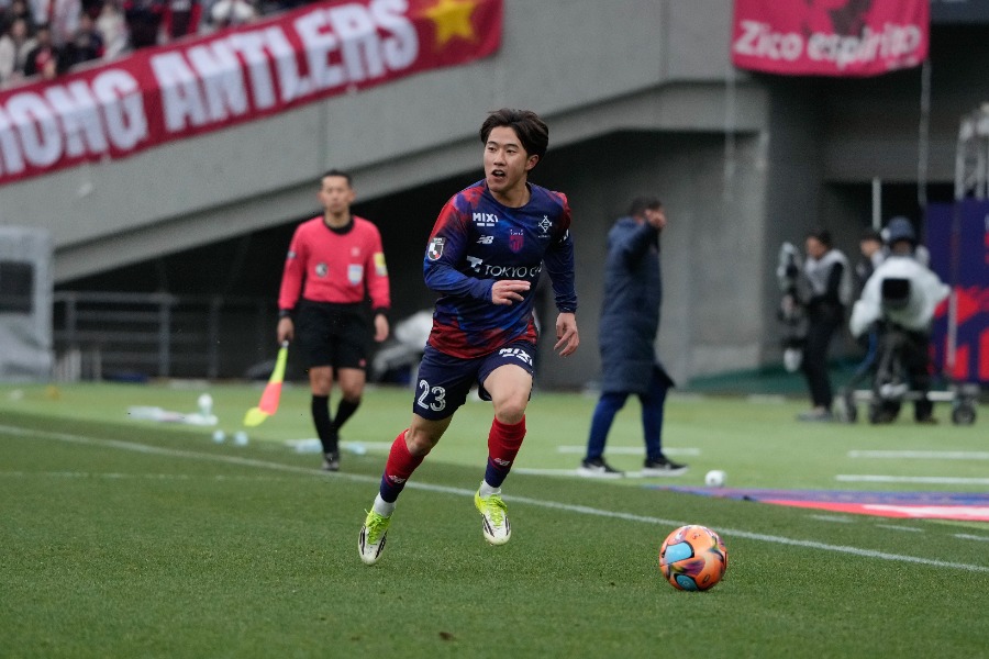 FC東京・佐藤龍之介【写真：増田美咲】