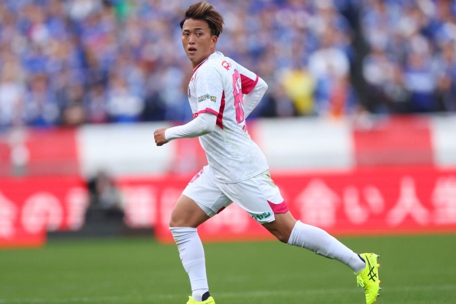 見事なゴールカバーを2度見せたセレッソ大阪DF大畑歩夢【写真：YUTAKA/アフロスポーツ】