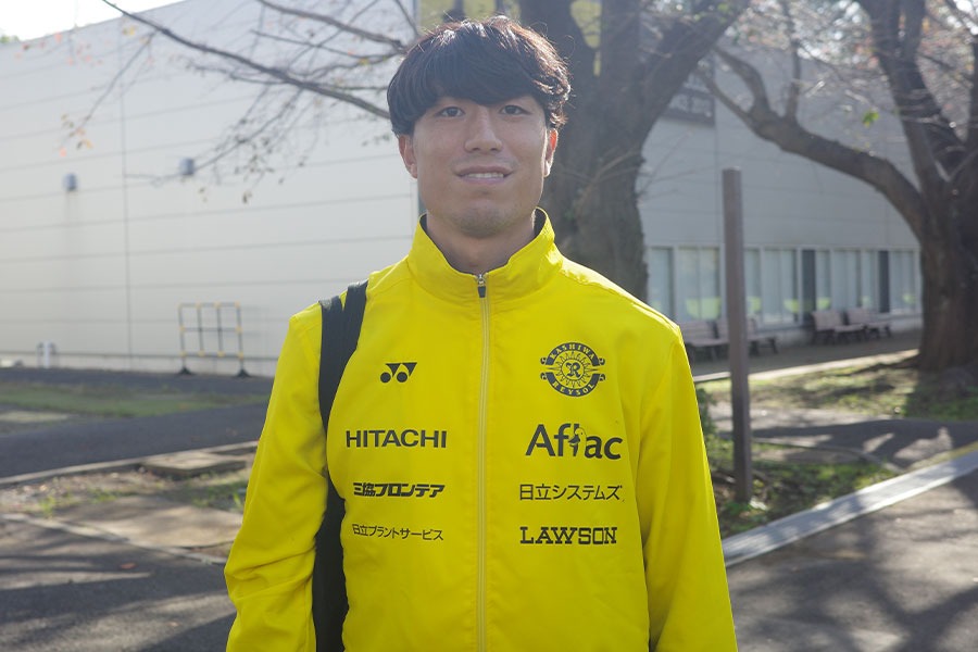 古賀太陽がファン・サポーターへの思いを話した【写真：FOOTBALL ZONE編集部】