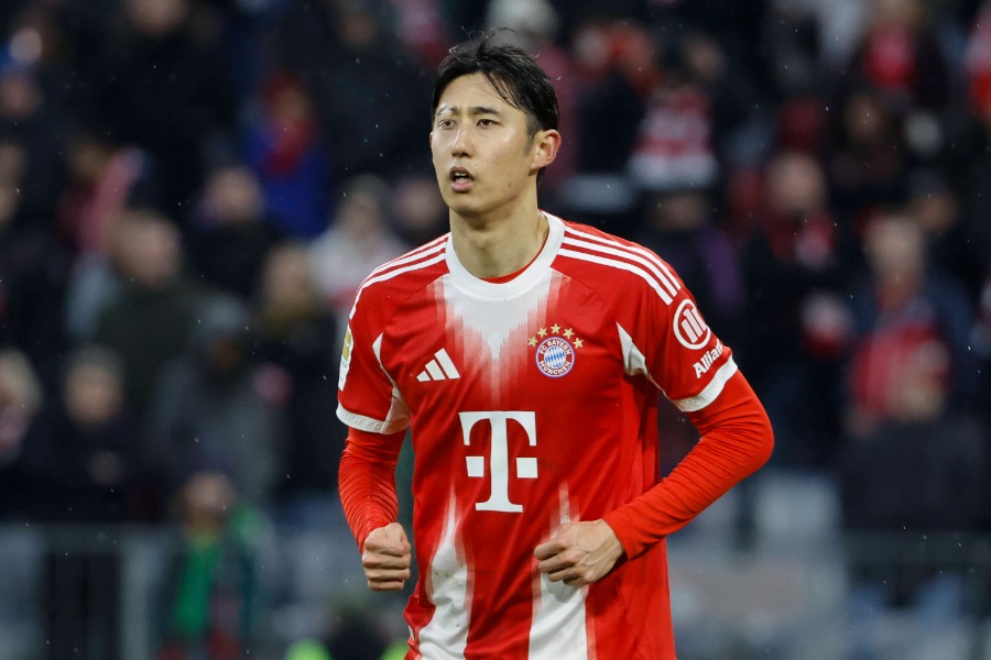 現地で負傷が伝えられたバイエルンDF伊藤洋輝【写真：アフロ】