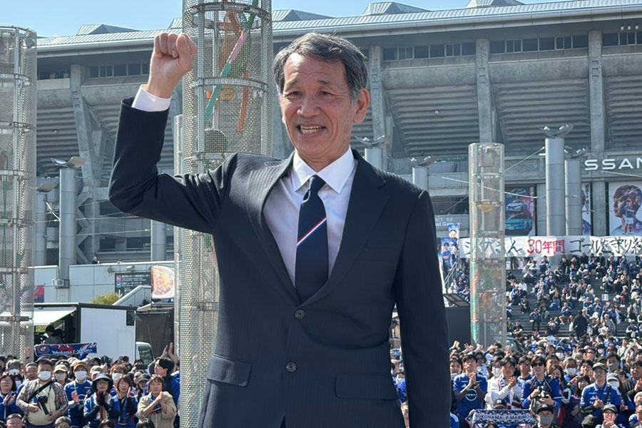 トークショーを行った松永成立氏【写真：河合拓】