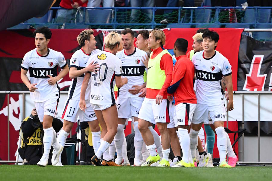 鹿島が浦和相手に逆転勝利【写真:徳原隆元】