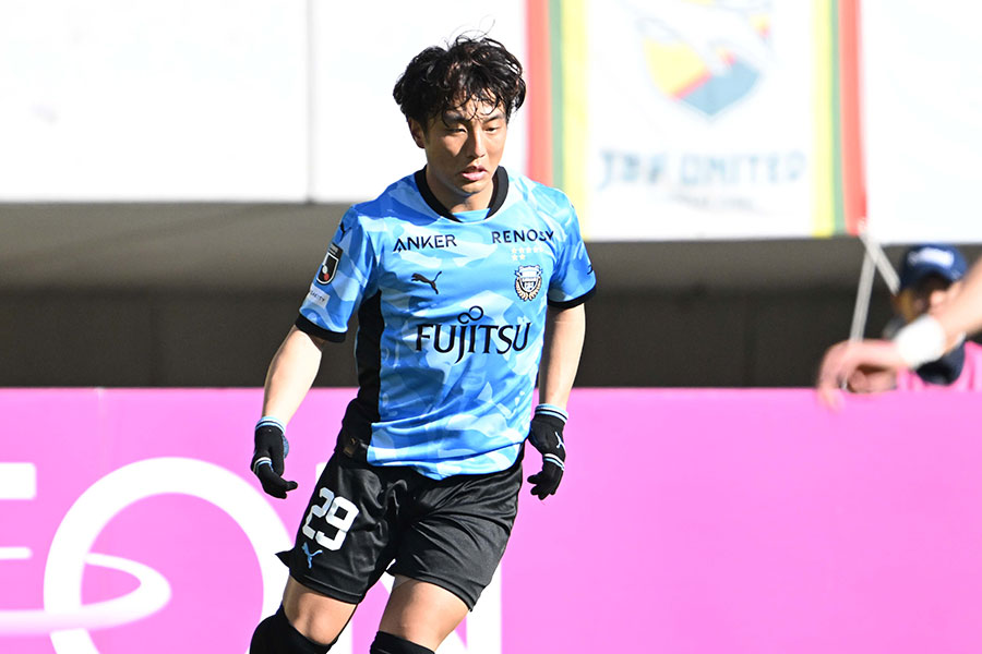 川崎でプレーする山原怜音【写真:徳原隆元】