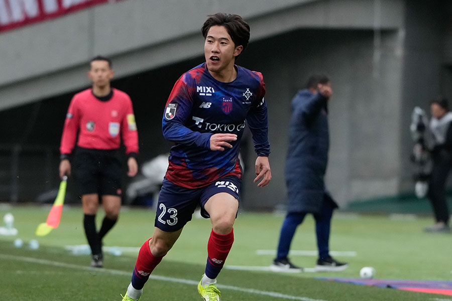 佐藤龍之介が今季初スタメンとなった【写真:増田美咲】