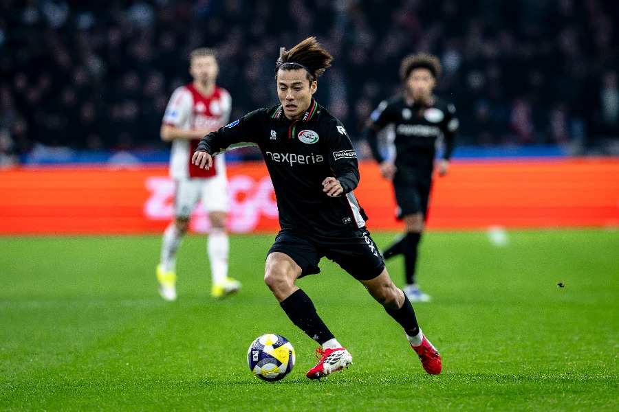 NECナイメヘン・佐野航大【写真:REX/アフロ】