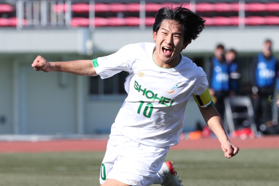 昌平高時代の須藤直輝【写真:産経新聞社】