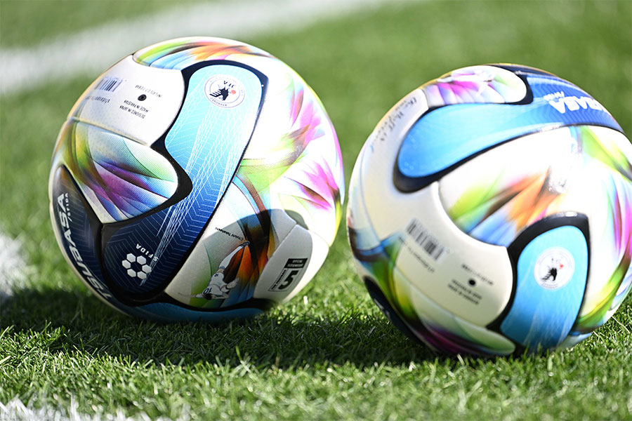 J2・J3の全40クラブの立ち位置は?【写真:徳原隆元】