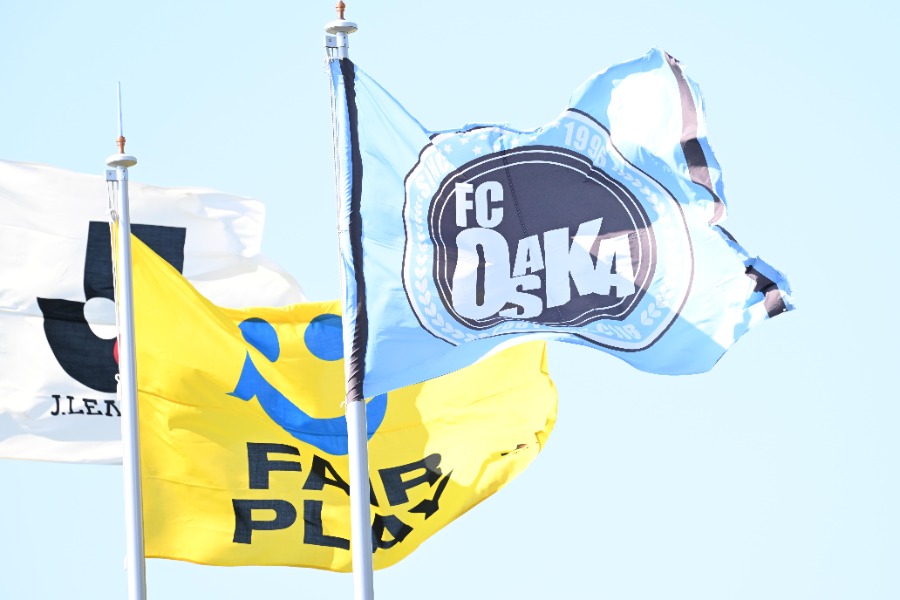 FC大阪の今季ユニフォームに注目【写真：徳原隆元】