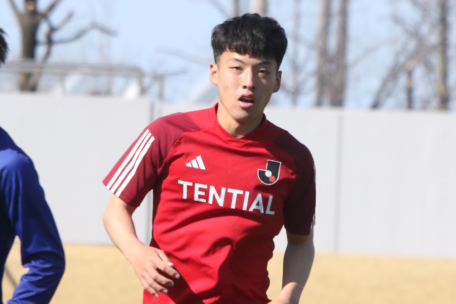 横浜FMの村上慶【写真：安藤隆人】