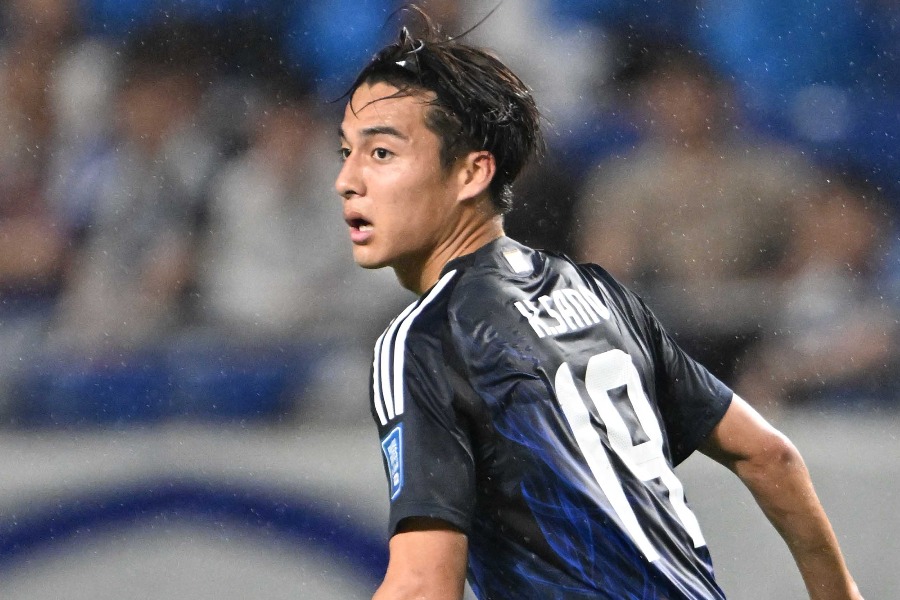 日本代表の佐野航大【写真：徳原隆元】