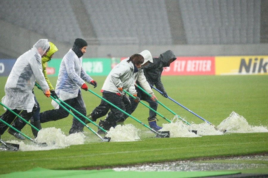 Jリーグが表舞台には立たない人たちにスポットライト【写真：YUTAKA/アフロスポーツ】