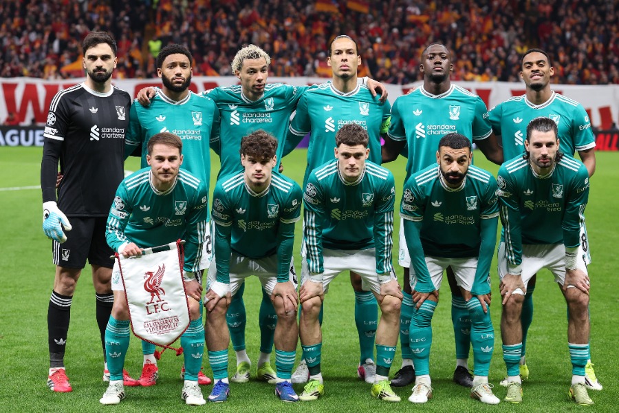 リバプールが復刻ユニフォームの発売【写真：ロイター】