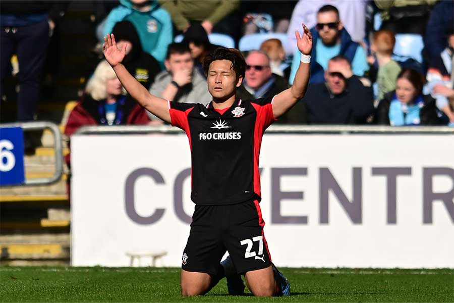 サウサンプトンの松木玖生【写真：REX/アフロ】