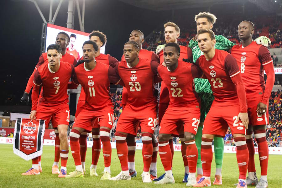 カナダ代表の新ユニフォームが発表された【写真：REX/アフロ】