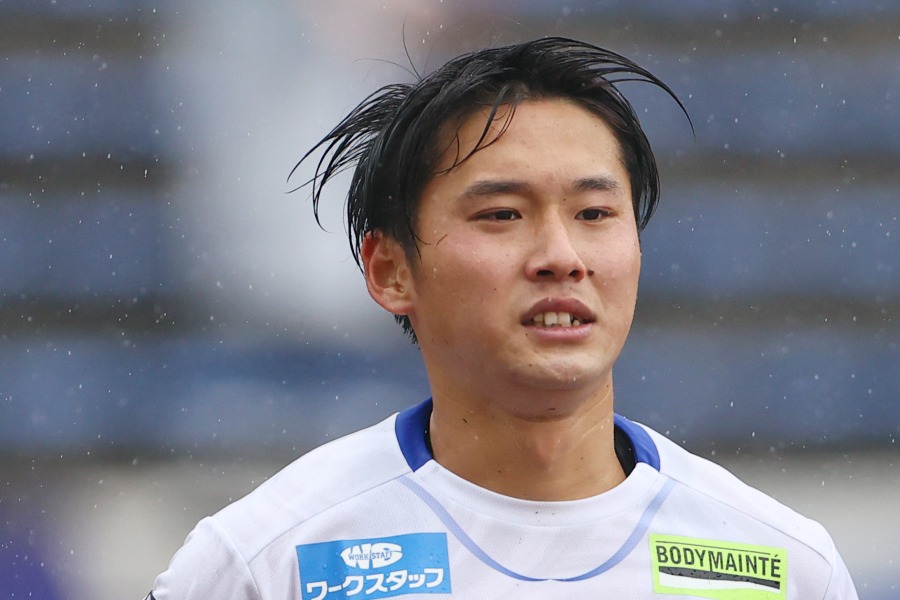 富山の坪井清志郎【写真：アフロスポーツ】